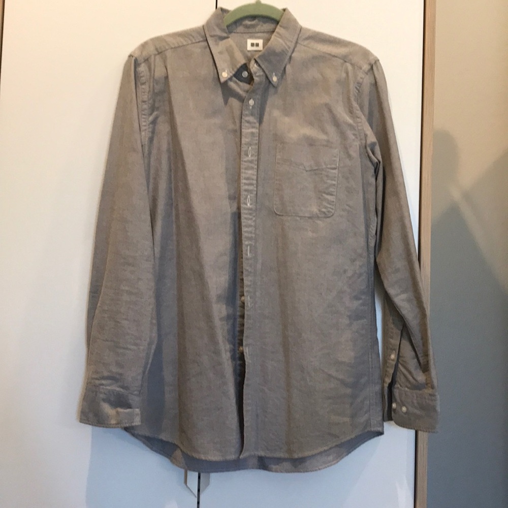 Uniqlo button down